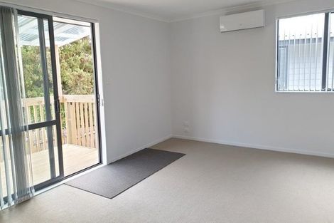 Photo of property in 45 Brian Crescent, Stanmore Bay, Whangaparaoa, 0932