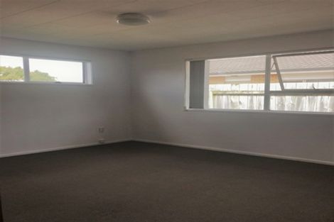 Photo of property in 59 Casuarina Road, Half Moon Bay, Auckland, 2012