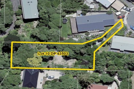 Photo of property in 13 Twomey Grove, Houghton Bay, Wellington, 6023