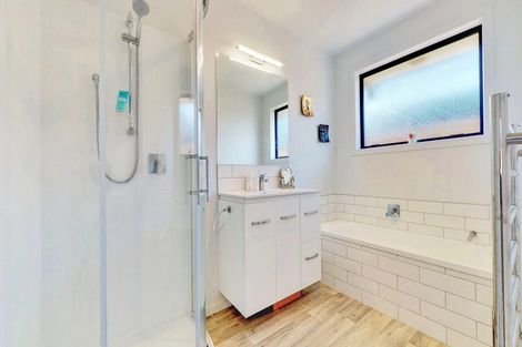 Photo of property in 38 Te Kio Crescent, Papamoa Beach, Papamoa, 3118