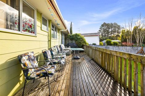 Photo of property in 42 Jillian Drive, Ranui, Auckland, 0612