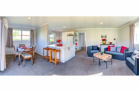 Photo of property in 8 Ryton Place, Lake Coleridge, 7572