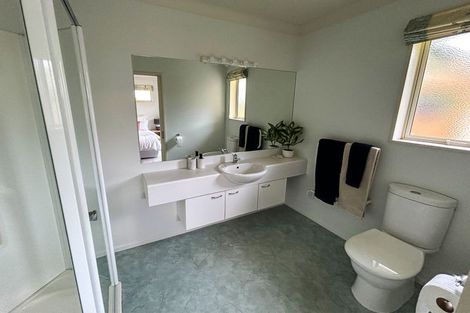 Photo of property in 5 Castleview Lane, Heathcote Valley, Christchurch, 8022