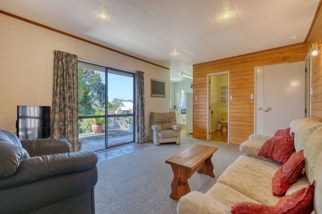 Photo of property in 71 Cable Bay Block Road, Cable Bay, 0420