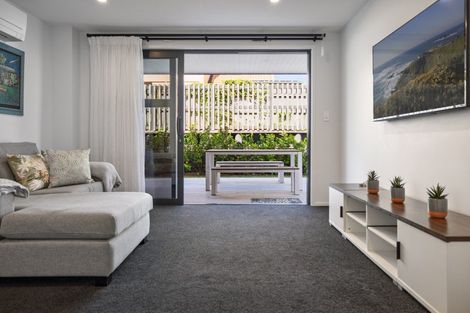 Photo of property in 4 Otira Close, Papamoa Beach, Papamoa, 3118