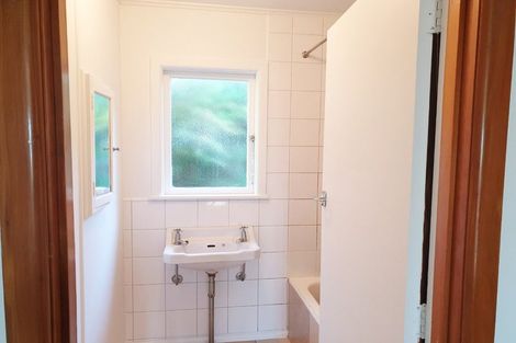 Photo of property in 4 Lucknow Terrace, Hospital Hill, Napier, 4110