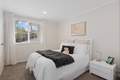 Photo of property in 29 The Ritz, Orewa, 0931