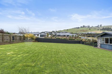 Photo of property in 46 Heathfield Drive, Mosgiel, 9024