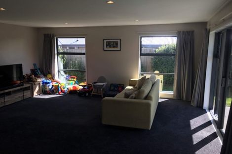 Photo of property in 6 Pimlico Place, Rangiora, 7400