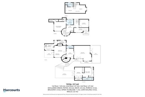 Photo of property in 12 Cheviot Road, Lowry Bay, Lower Hutt, 5013