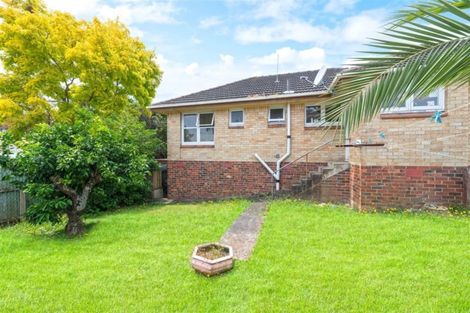 Photo of property in 3/3 Sutton Crescent, Papatoetoe, Auckland, 2025