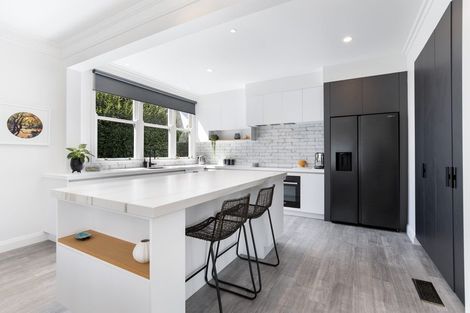 Photo of property in 22 Thornton Road, Cambridge, 3434