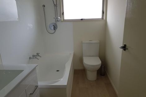 Photo of property in 2/72 Fairfield Avenue, Addington, Christchurch, 8024