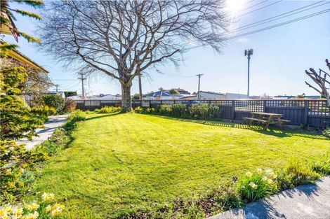 Photo of property in 134 Park Street, Winton, 9720