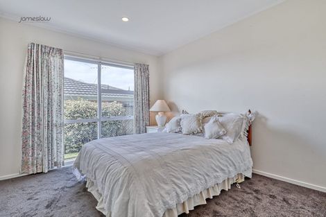 Photo of property in 1/17 Cambric Place, Botany Downs, Auckland, 2010