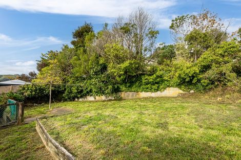 Photo of property in 71b Holland Street, Wainuiomata, Lower Hutt, 5014