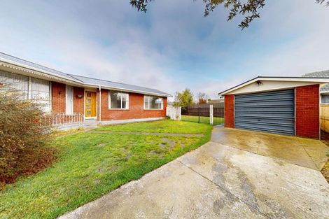 Photo of property in 4 Kearneys Road, Linwood, Christchurch, 8062