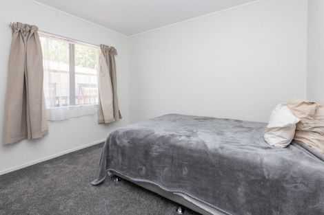 Photo of property in 39a Evelyn Road, Cockle Bay, Auckland, 2014