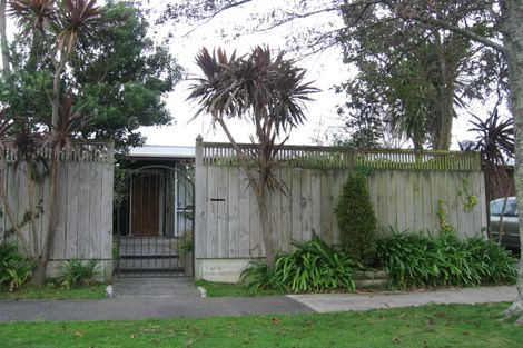 Photo of property in 1 Fernwood Place, Fitzherbert, Palmerston North, 4410