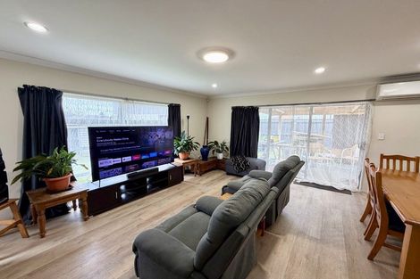 Photo of property in 30 Jury Place, Favona, Auckland, 2024