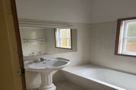 Photo of property in 30 Dryden Street, Grey Lynn, Auckland, 1021