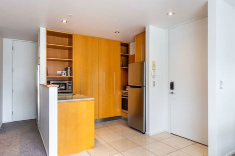 Photo of property in 7/2 Lowell Place, Waipahihi, Taupo, 3330