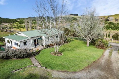 Photo of property in 2192 Omana Road, Pukehuia, Tangiteroria, 0381