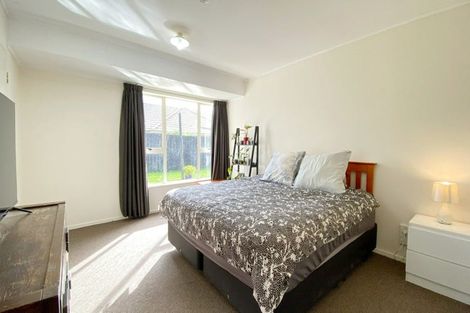 Photo of property in 14 Legacy Drive, Henderson, Auckland, 0612
