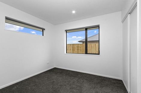 Photo of property in 37 Sanders Way, Rolleston, 7614
