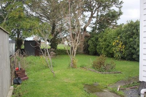 Photo of property in 10 Orchard East Road, Ngatea, 3503