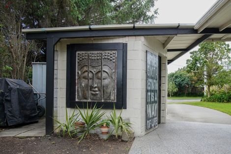 Photo of property in 32 Te Moana Road, Waikanae Beach, Waikanae, 5036