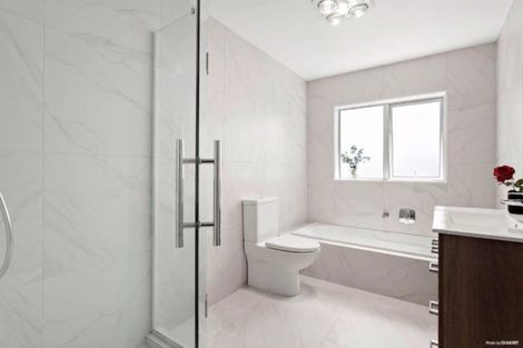 Photo of property in 109 Kowhai Road, Mairangi Bay, Auckland, 0630