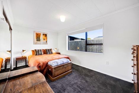 Photo of property in 1/27 Whiteley Street, Moturoa, New Plymouth, 4310