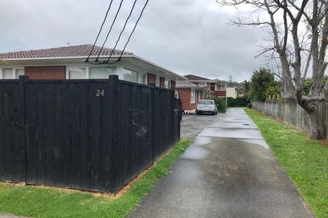 Photo of property in 4/24 Inverness Road, Browns Bay, Auckland, 0630