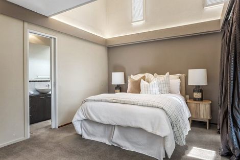 Photo of property in 19 Kent Lodge Avenue, Avonhead, Christchurch, 8042