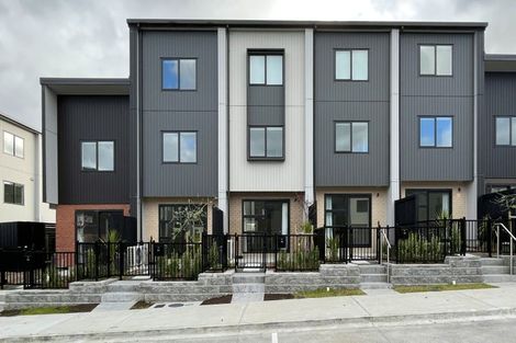 Photo of property in 5/60 Kelman Road, Kelston, Auckland, 0602