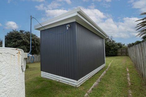 Photo of property in 5 Bayly Street, Baylys Beach, Dargaville, 0377