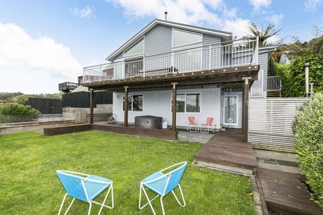 Photo of property in 27 Voltaire Street, Karori, Wellington, 6012