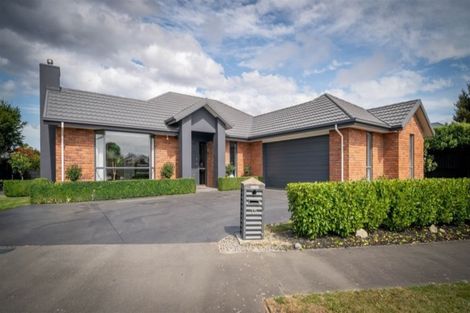 Photo of property in 12 Cassinia Gardens, Aidanfield, Christchurch, 8025