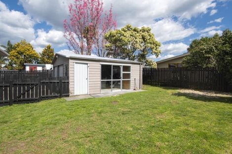 Photo of property in 17 Bayview Street, Te Puke, 3119