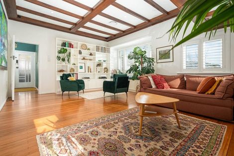 Photo of property in 15 Campbell Street, Karori, Wellington, 6012