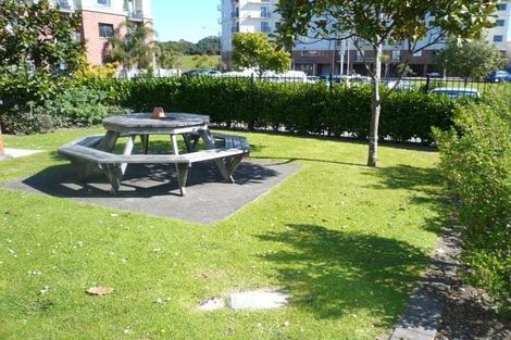 Photo of property in 3m/10 Crown Lynn Place, New Lynn, Auckland, 0600