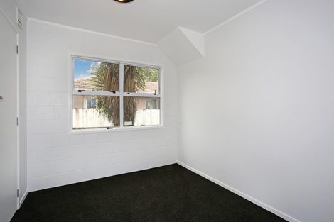 Photo of property in 21 View Road, Papakura, 2110