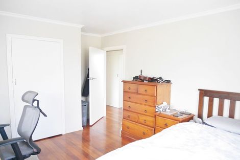 Photo of property in 14 West-watson Avenue, Hillmorton, Christchurch, 8025