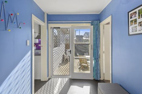 Photo of property in 94 Windermere Road, Papanui, Christchurch, 8053