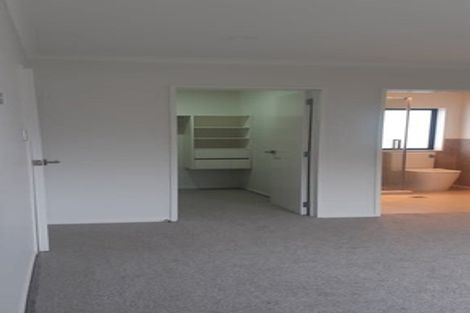 Photo of property in 30a Beaumonts Way, Manurewa, Auckland, 2102