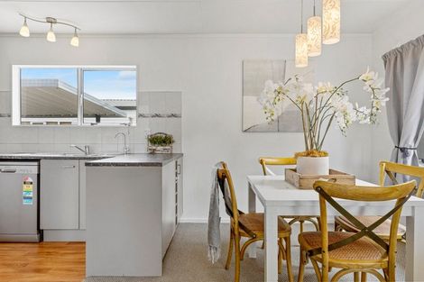 Photo of property in 2/28 Rawhiti Street, Taupo, 3330
