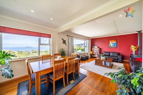 Photo of property in 46 Maungaraki Road, Korokoro, Lower Hutt, 5012