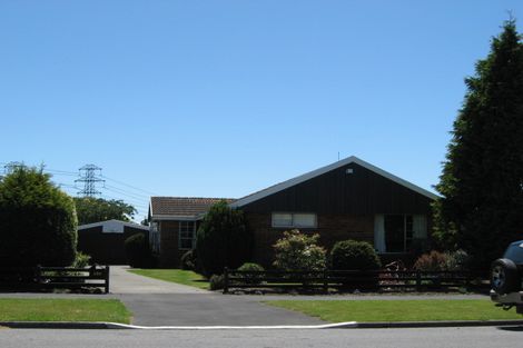 Photo of property in 100 Merrin Street, Avonhead, Christchurch, 8042