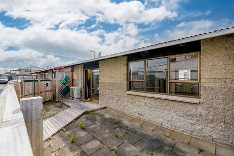 Photo of property in 65e Wesley Street, South Dunedin, Dunedin, 9012